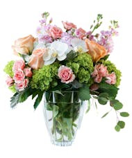 Clear Flower Vase arrangement
